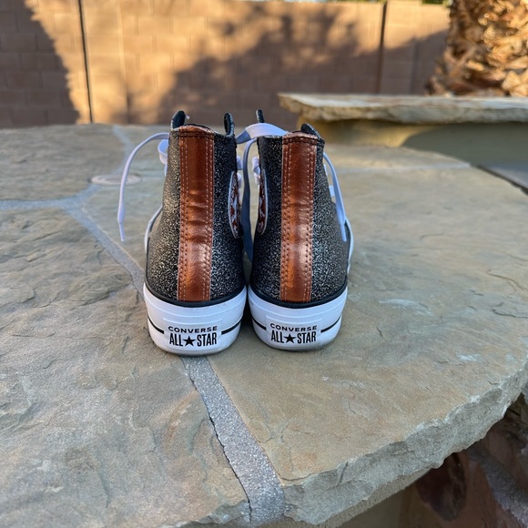 Women’s size 7.5 platform Converse. - Picture 4 of 6